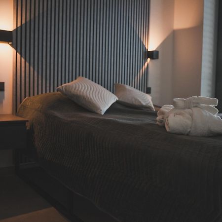 K&T Estate Resort & Spa - Flughafennahe Gaestesuite 陶努斯山边的霍赫海姆 外观 照片
